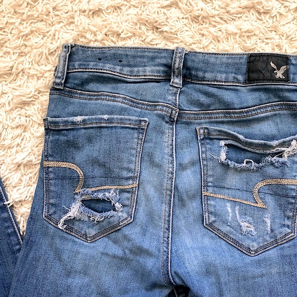 American Eagle Outfitters distressed high rise - Picture 5 of 5